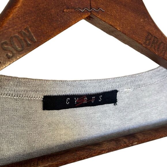 Cyrus V Neck Pearl Ruffle Sweater - Picture 6 of 9